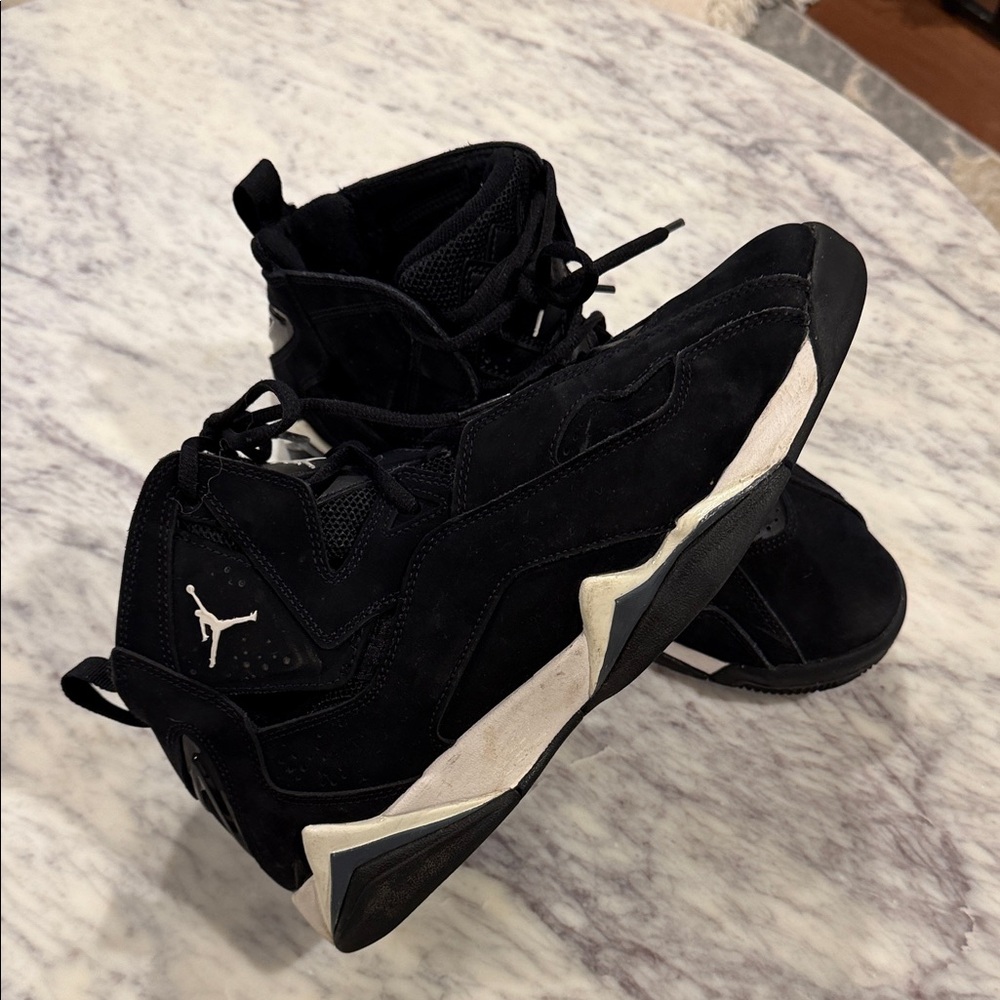 Men’s Jordans Black and White High-Top Sneakers